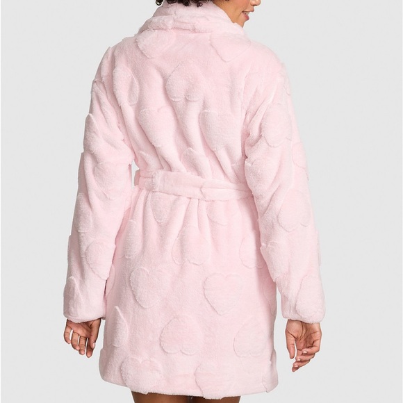 PINK Robe - Picture 2 of 5